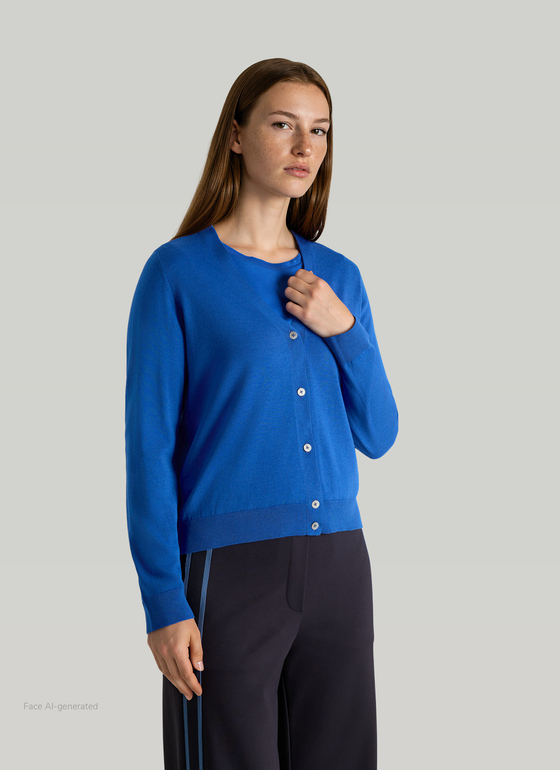 Strickjacke 1/1 Arm Nordic Light Frontansicht