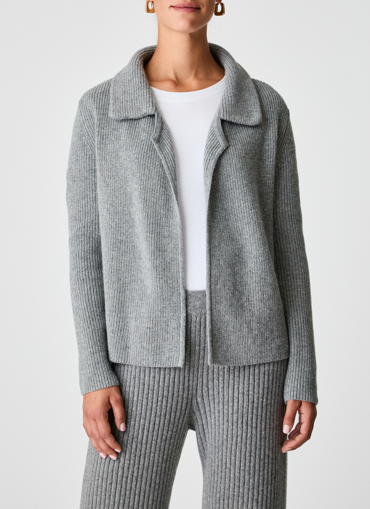 Strickjacke 1/1 Arm, Granite Grey Frontansicht