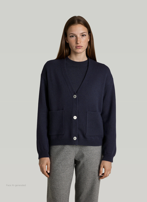 Strickjacke width=