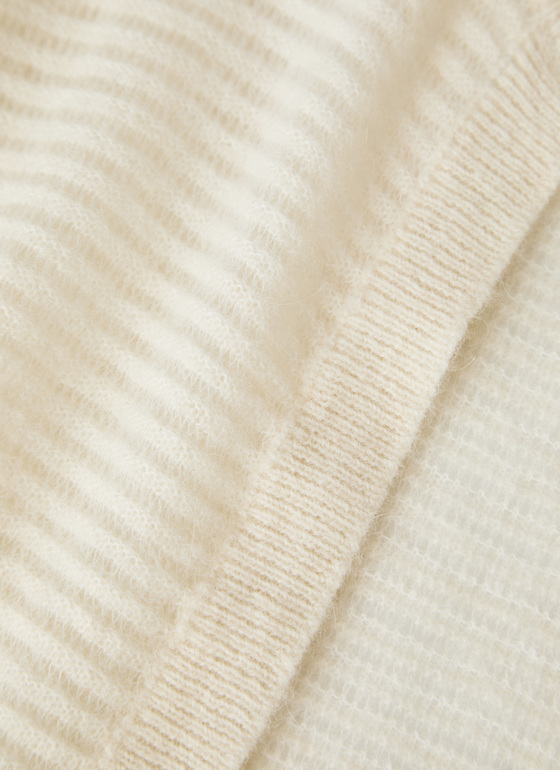Strickjacke 1/1 Arm New White Frontansicht
