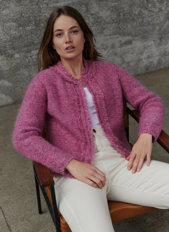 Strickjacke 1/1 Arm Classic Orchid Frontansicht