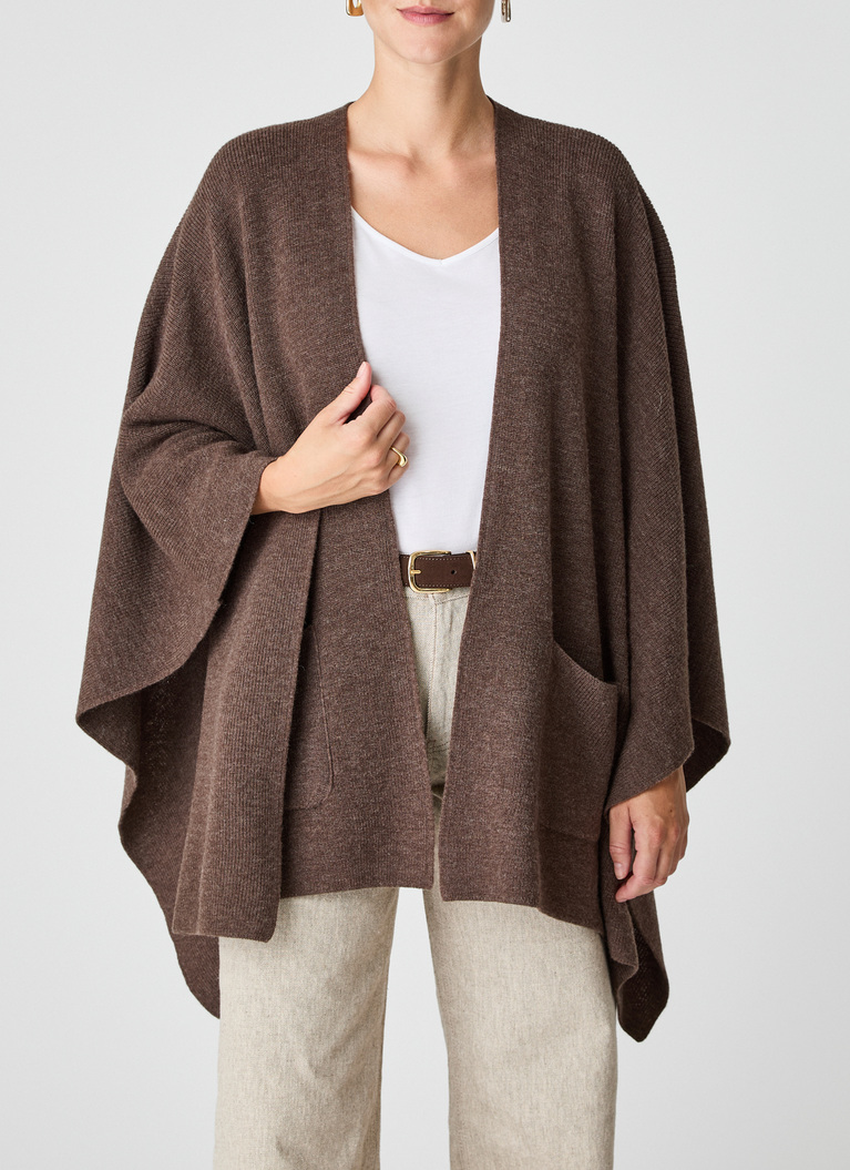 StrickjackeHardwood Frontansicht