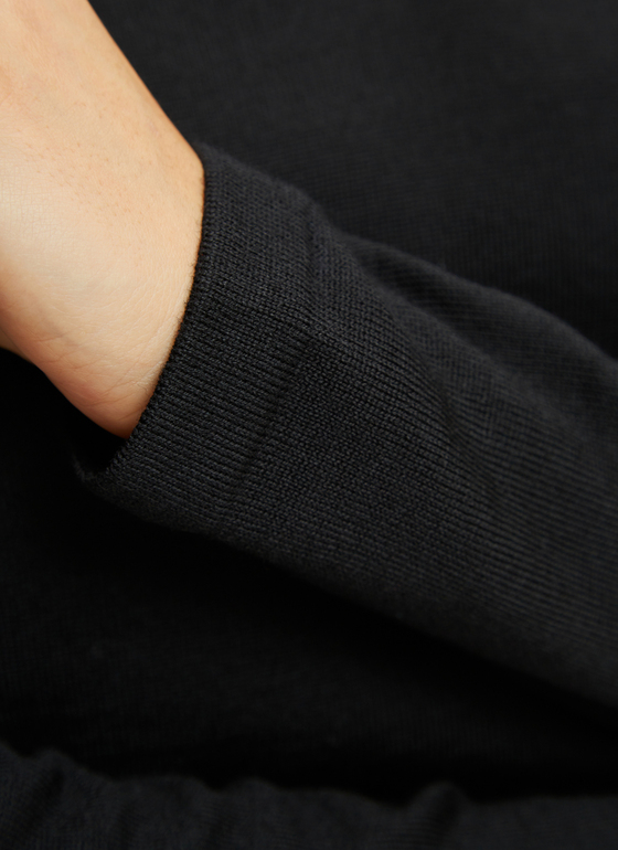 Pullover V-Ausschnitt 1/1 Arm Black Frontansicht