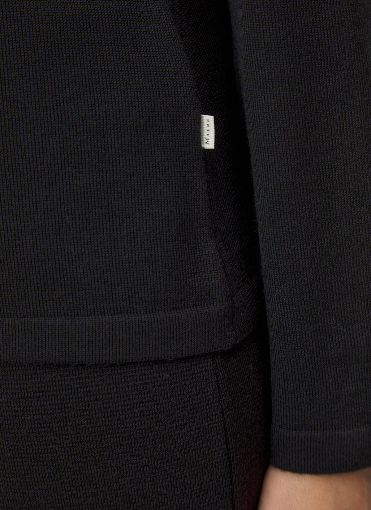 Pullover Rundhals 1/1 Arm, Black Detailansicht 1