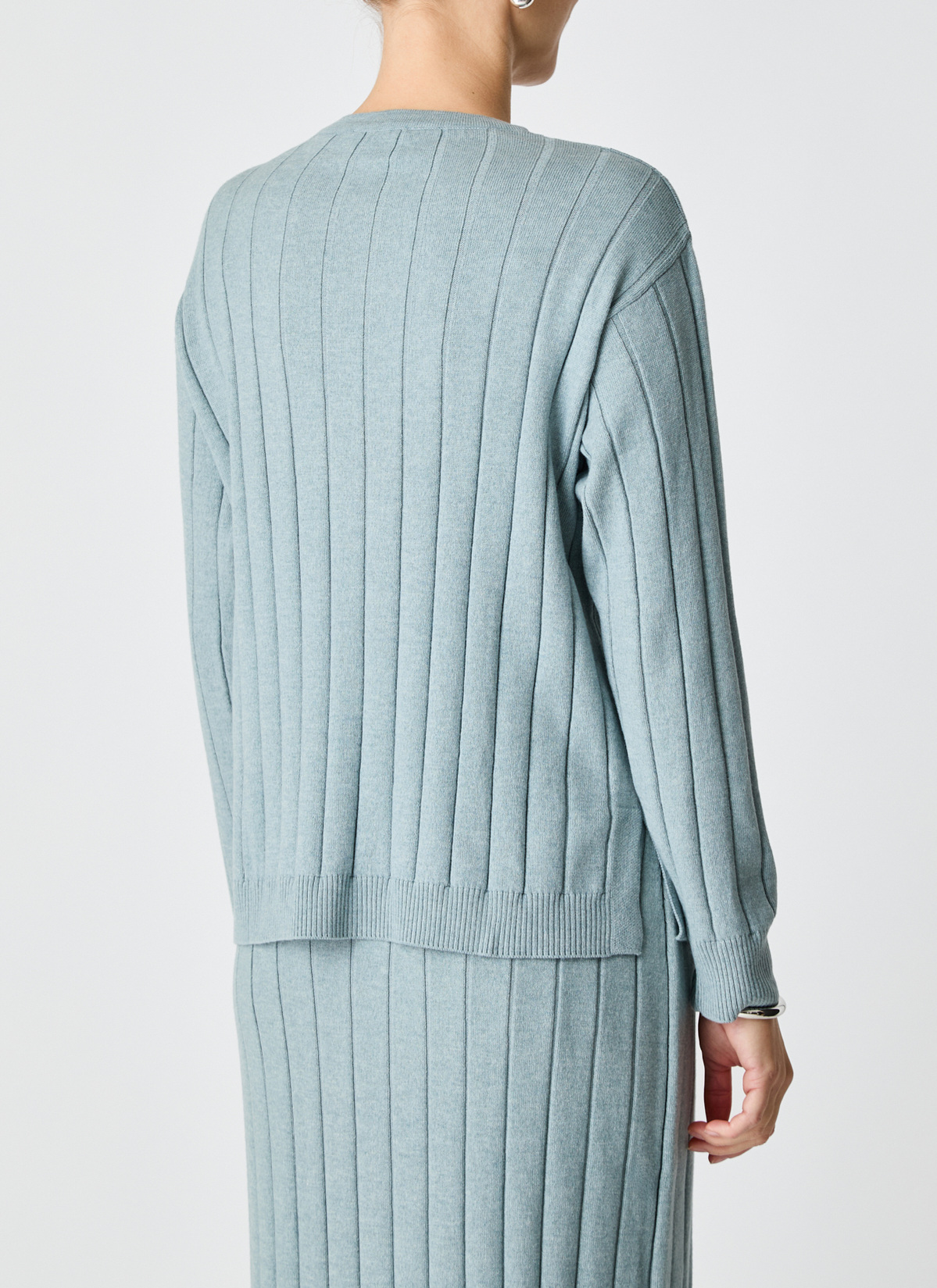 Pullover Rundhals 1/1 Arm, Lake Blue Rückansicht