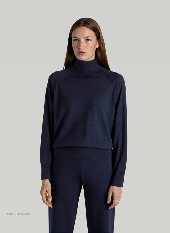 Pullover Rollkragen 1/2 Arm Dark Denim Frontansicht