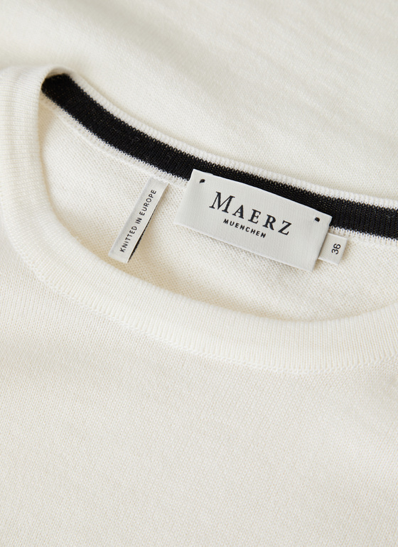 Pullover Rundhals Off White Frontansicht