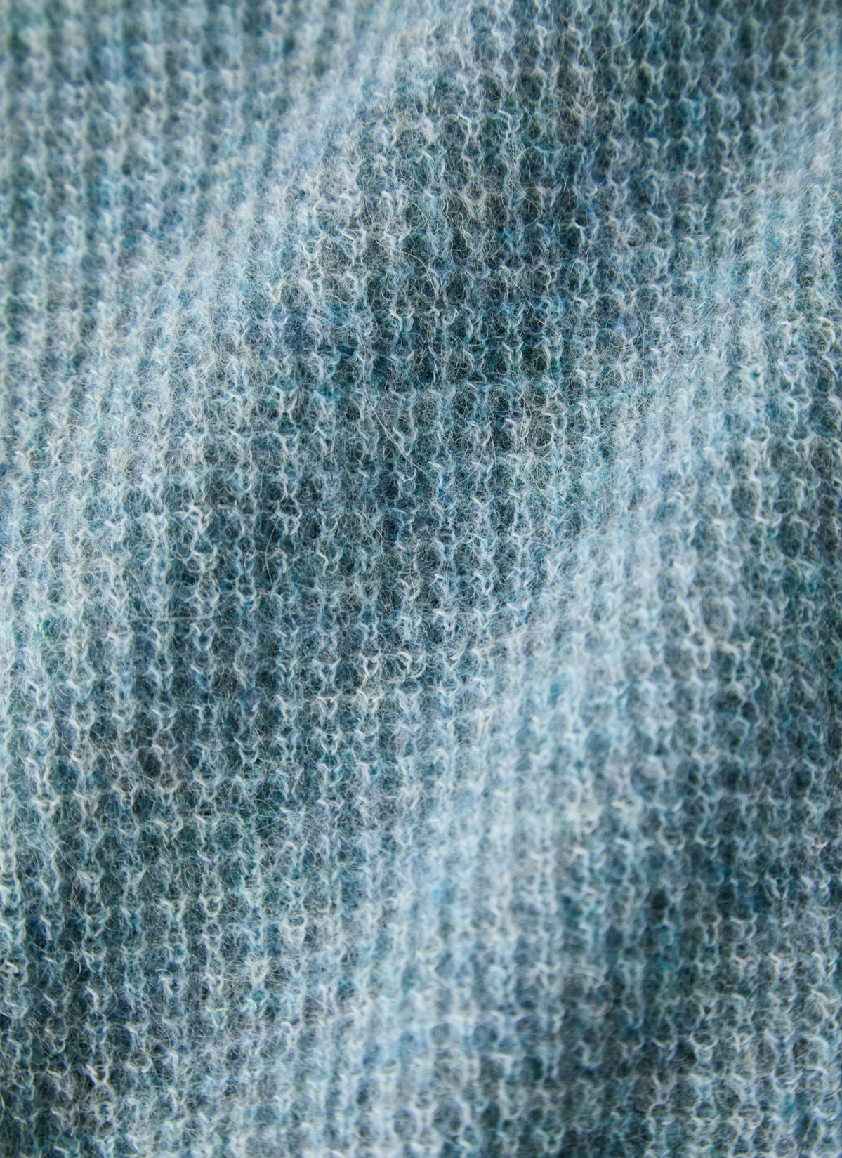 Pullunder, Lake Blue 