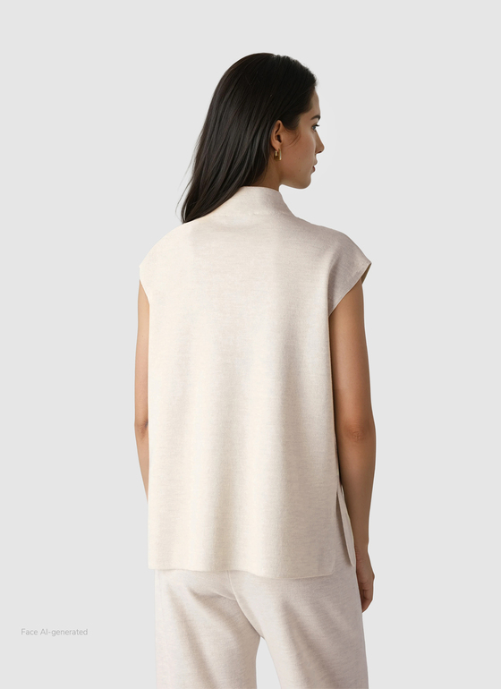 Pullunder Off White Frontansicht