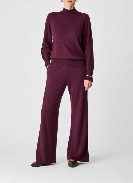 Hose Oxid Red Frontansicht