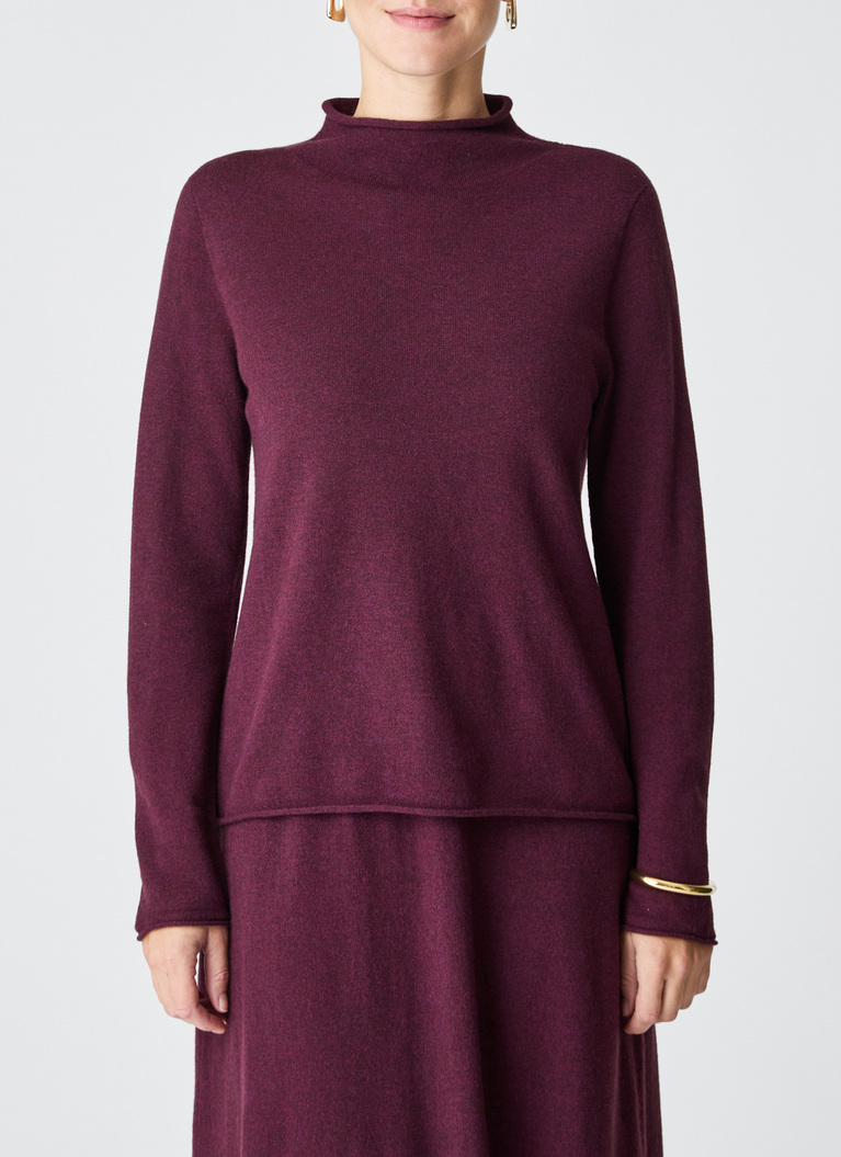 StehkragenpulloverOxid Red Frontansicht