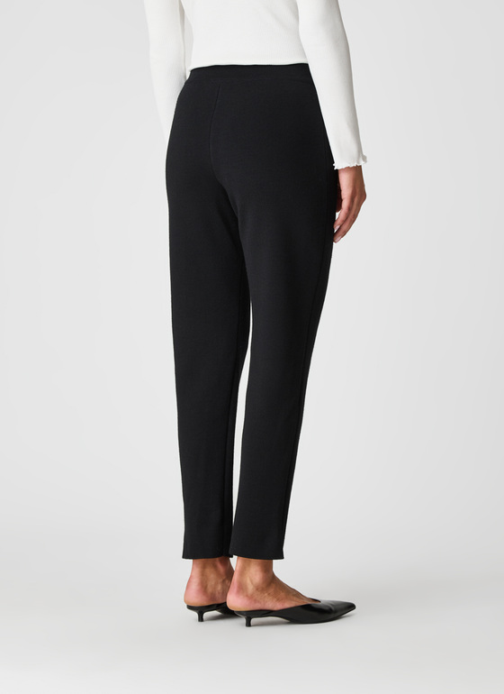 Hose Black Frontansicht