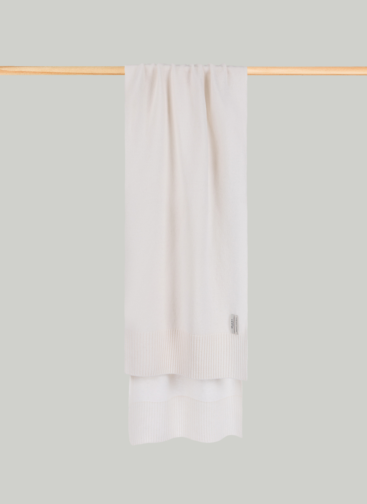 Schal, New White 